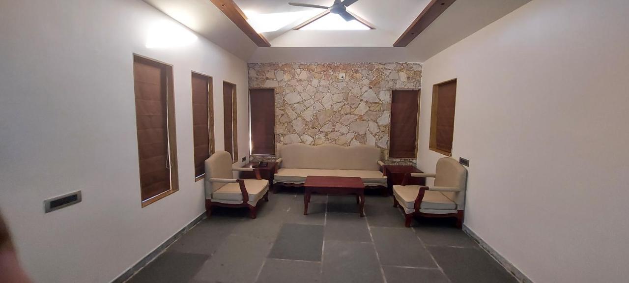 Vikrama Heritage Resort Pavagadh Hālol Buitenkant foto