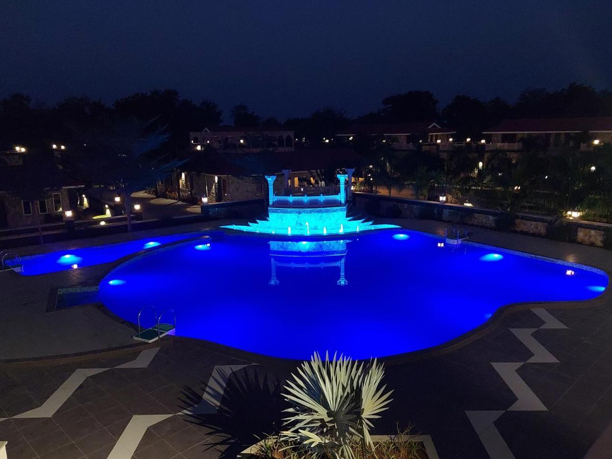 Vikrama Heritage Resort Pavagadh Hālol Buitenkant foto