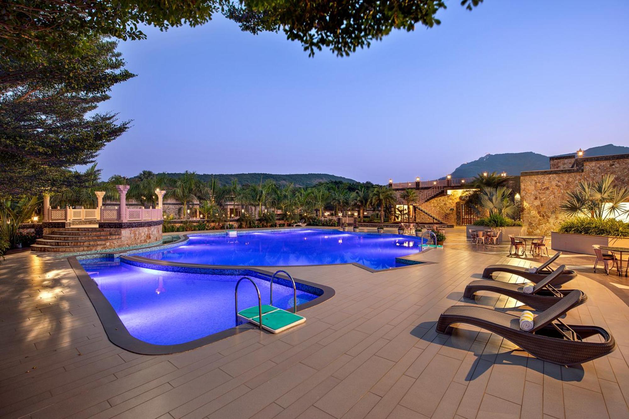 Vikrama Heritage Resort Pavagadh Hālol Buitenkant foto