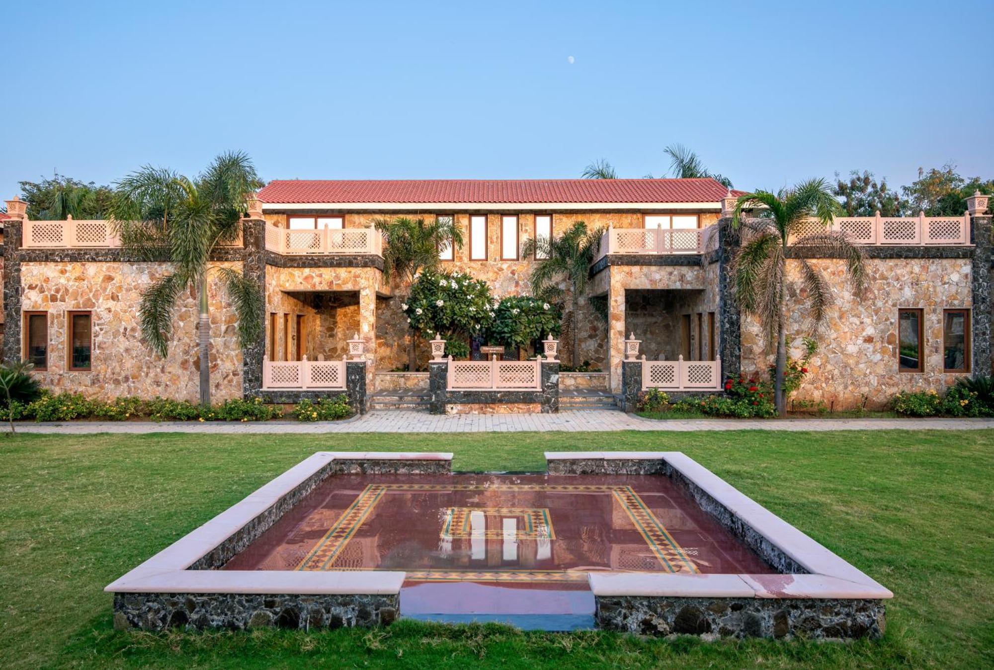 Vikrama Heritage Resort Pavagadh Hālol Buitenkant foto